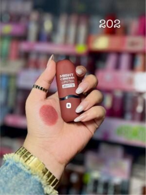 ليب ستيك مخملي مايت سينما