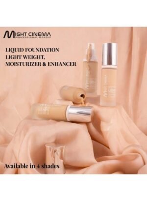 فاونديشن سائل بتركيبة مرطبة ومطفية لمظهر طبيعي ومشرق